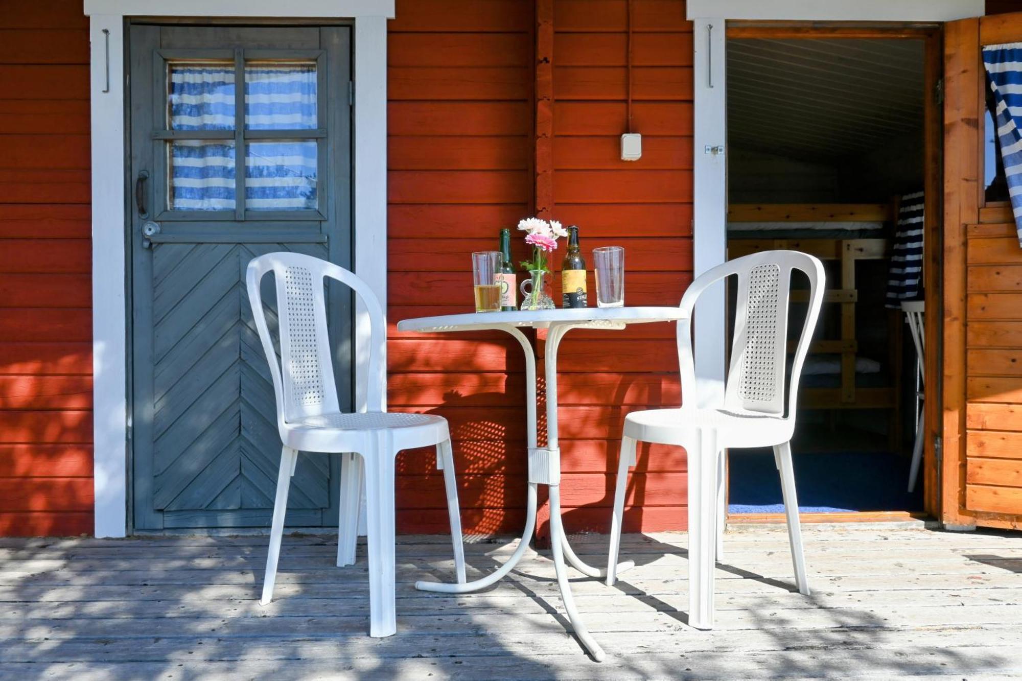Strandhugget Bnb Sottunga Bagian luar foto